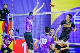 百分百命中砍14+7！徐昕打脸杜锋，赛后采访话里有话，还能回广东吗